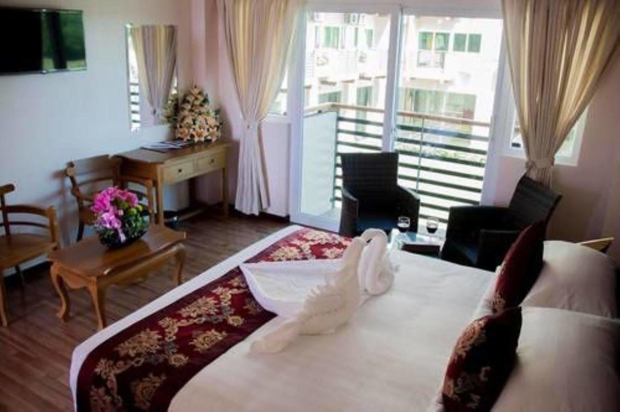 Hotel Sincere Smile Rangún Exteriér fotografie